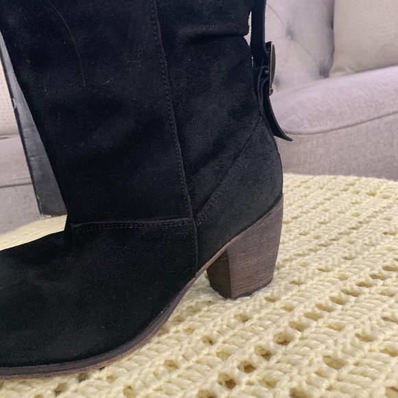 Steve Madden Stay GE  Black Suede Ankle Boots - Picture 4 of 12
